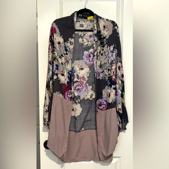 Vici Sweaters - Vici